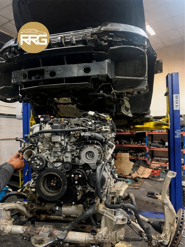 Range Rover Garage — Vogue Technics UK Specialists